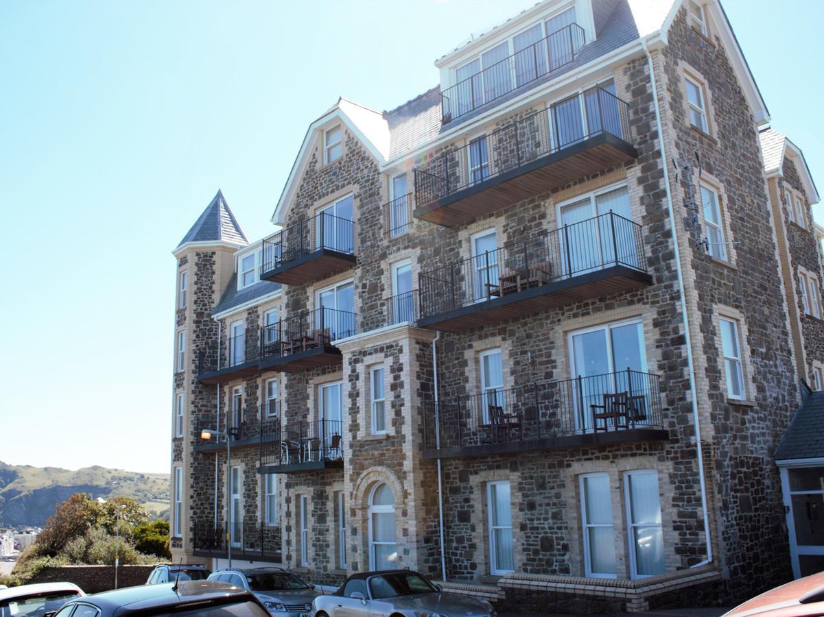 Ocean Breeze Villa Ilfracombe Bagian luar foto